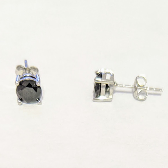 925 sterling silver black cubic zirconia earrings - Picture 2 of 2